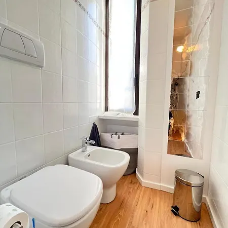 Kibilu - Via Taormina - Ospedale Niguarda - Isola Μιλάνο